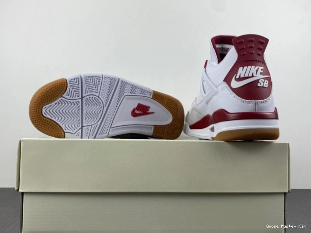 Jordan 4 DR5415-160 Air x Nike SB 0611